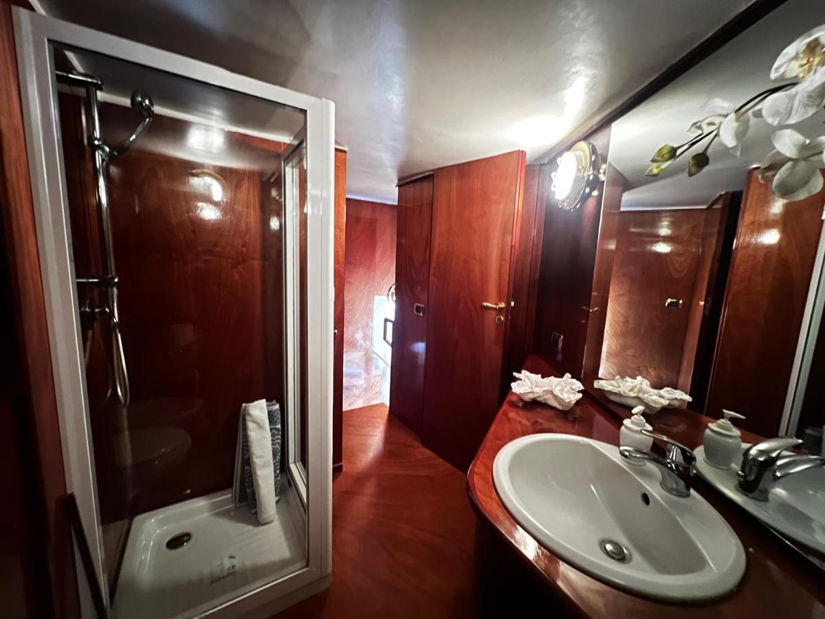 Appartement Residenza Borgo Marinaro à Naples Extérieur photo
