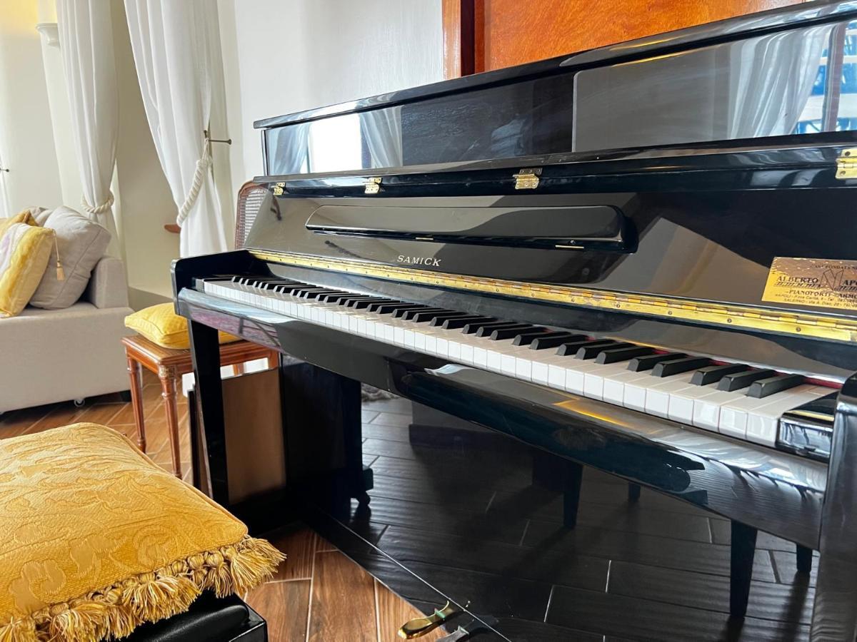 Appartement Residenza Borgo Marinaro à Naples Extérieur photo